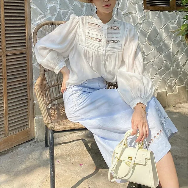 Camisa Vintage com Botões e Mangas Longas e Puff