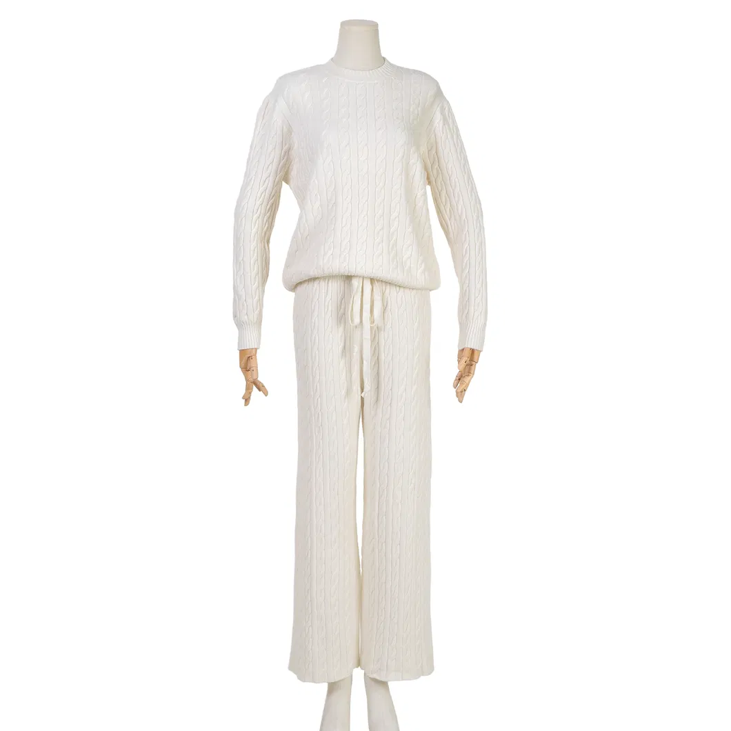 Conjunto de Suéter Feminino em Tricô com Padrão de Tricô em Cor Bege e Calças Longas de Tricô