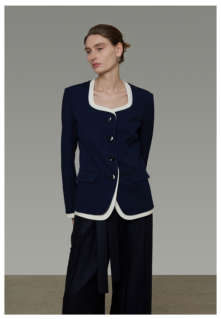 Conjunto Personalizado de Mulheres Blazer Emparelhado com Calças de Lazer Novo Atacado Design de Acabamento em Contraste Corte na Cintura Blazer para Moda Feminina