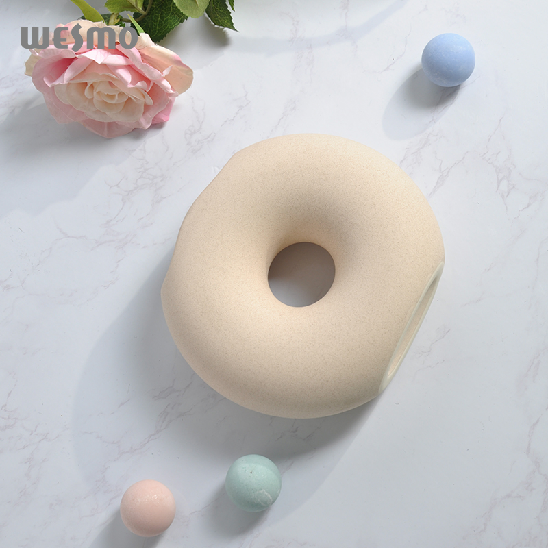 Porcelain Ceramic Decorative Donut Dried Flower Vase for Home Decor