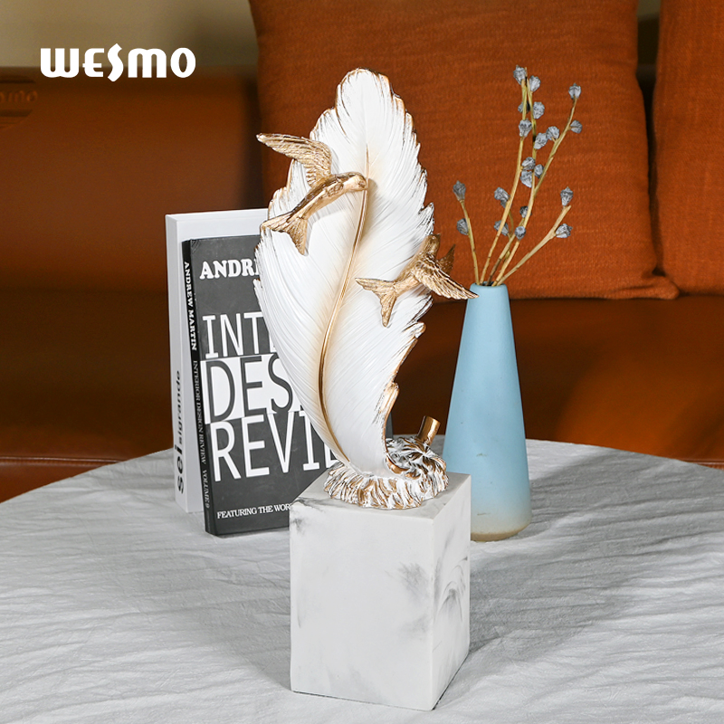 Abstract Home Ornament Tabletop Decorative for Home Decor Luxury Resin Craft