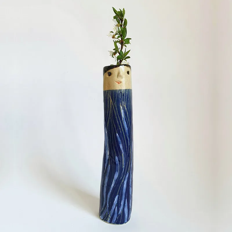 Face Vase 9