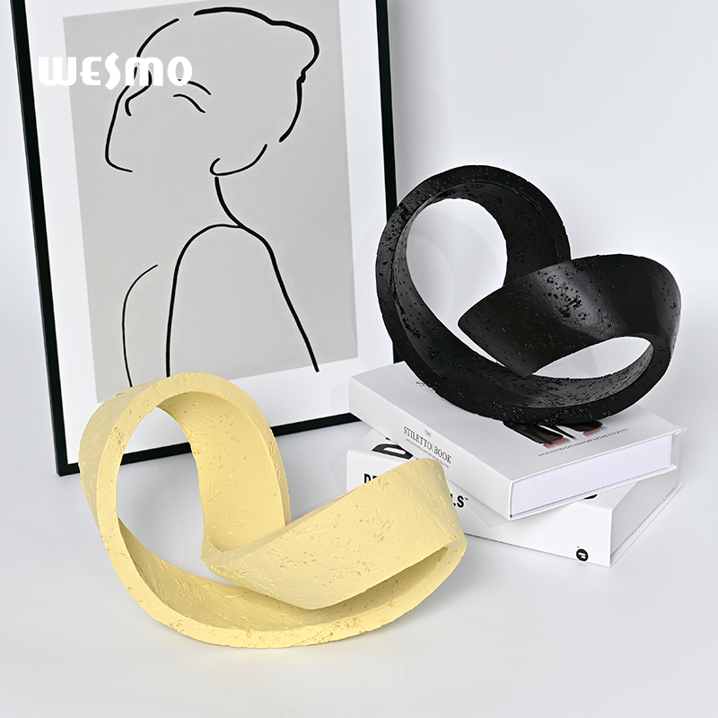 Creative Irregular Geometric Tabletop Ornament Pieces Design Resin Black Curly Shapes for Modern Minimalist Home Decor