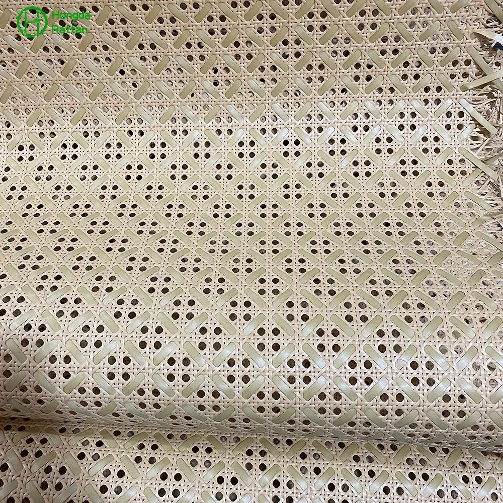 New Design Plastic Weather-Resistant Mixed Rattan Open Mesh Wood Color
