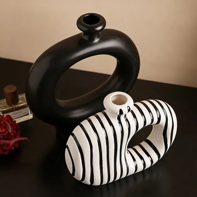 Ceramic Vase Design 3