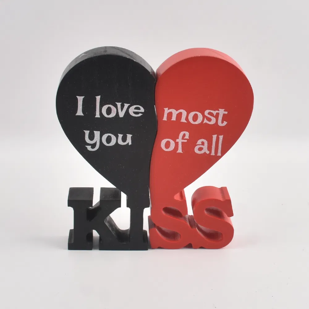 Wooden Tabletop Ornaments with Kiss Letters for Valentine's Day Home Decorative