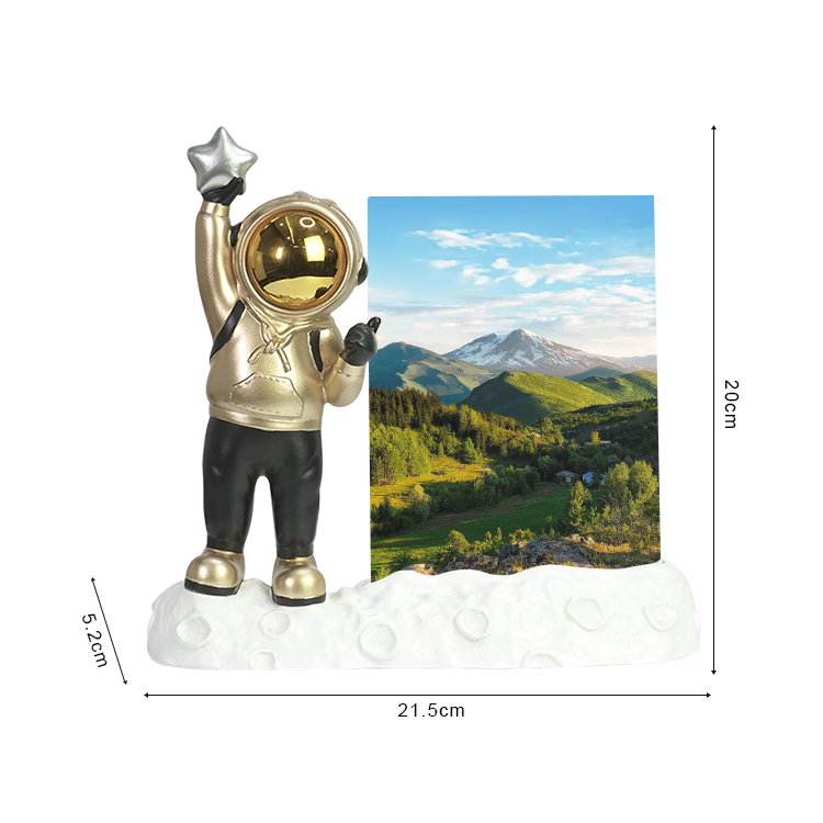 Resin Tabletop Gold Astronaut Sculpture Decorative Photo Frame Ornaments