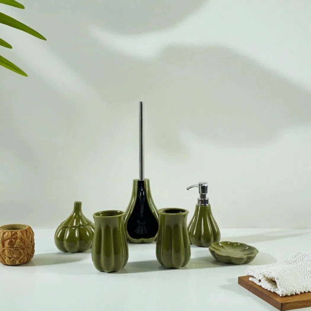 Modern OEM Luxury Gold Four-Piece Bathroom Set Ceramic Bathroom Decor Accessories for Hotel and Home Bath Use