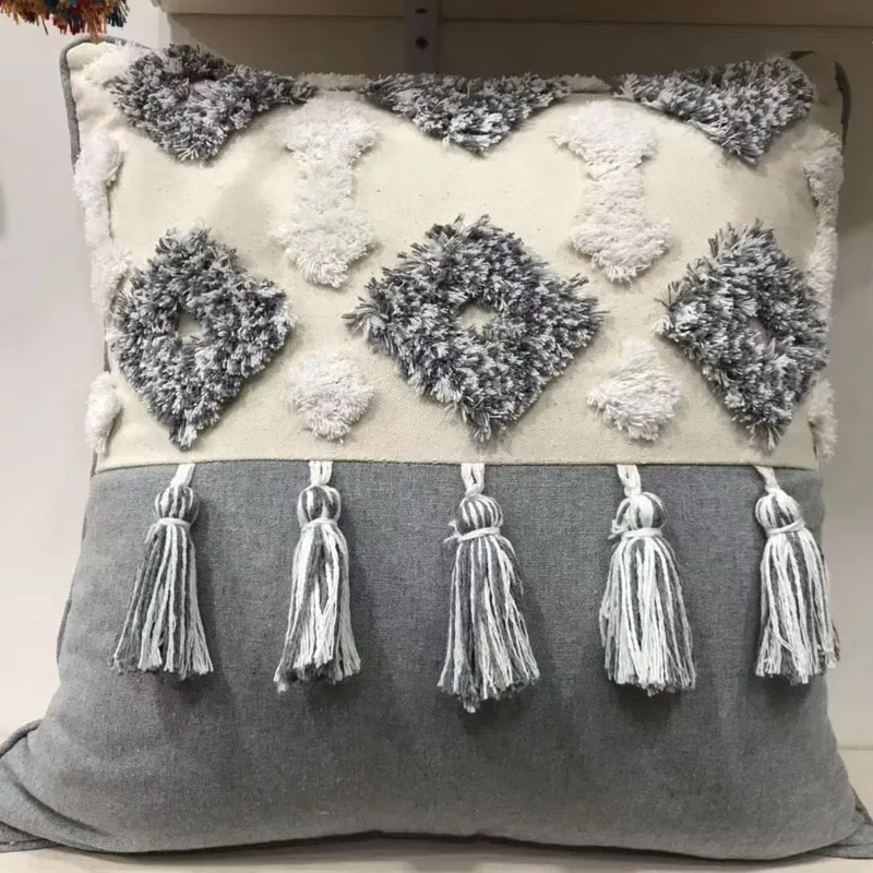 Throw Pillow Detail 1