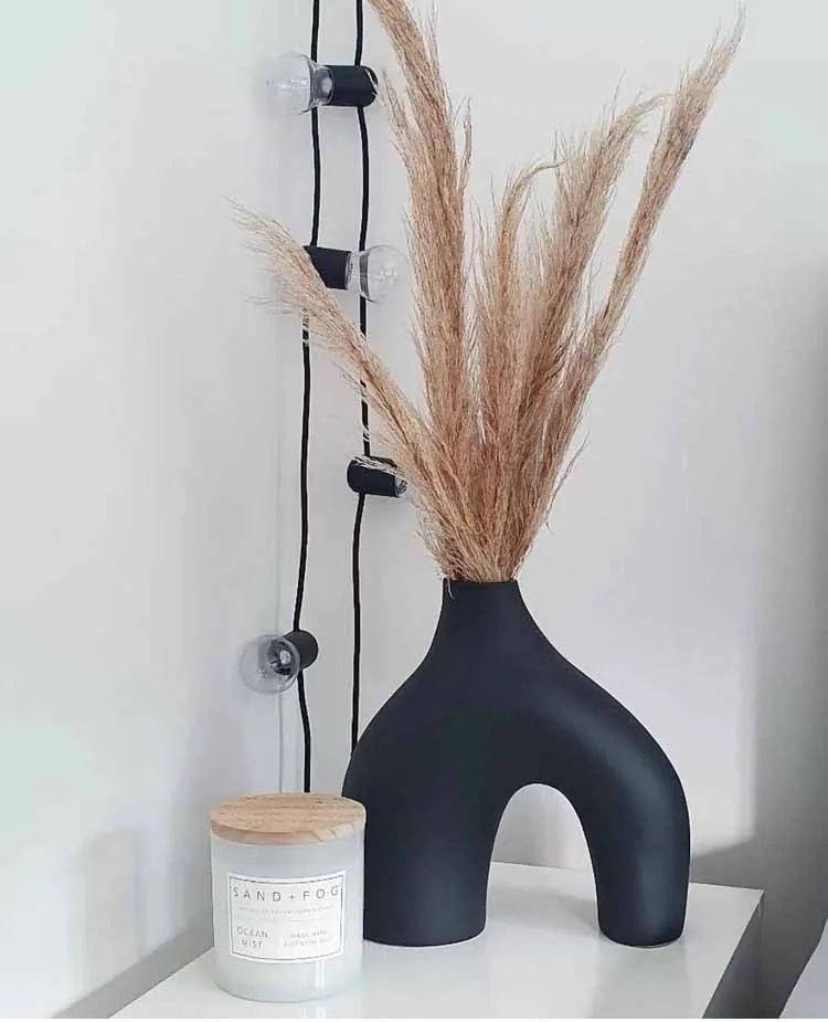 Creative Ceramic Vase Detail 2