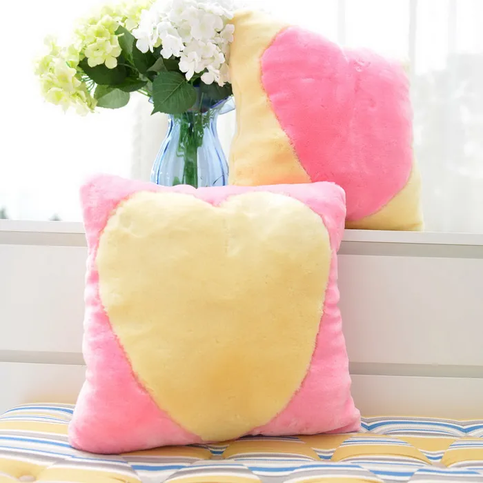 Throw Pillow Detail 2