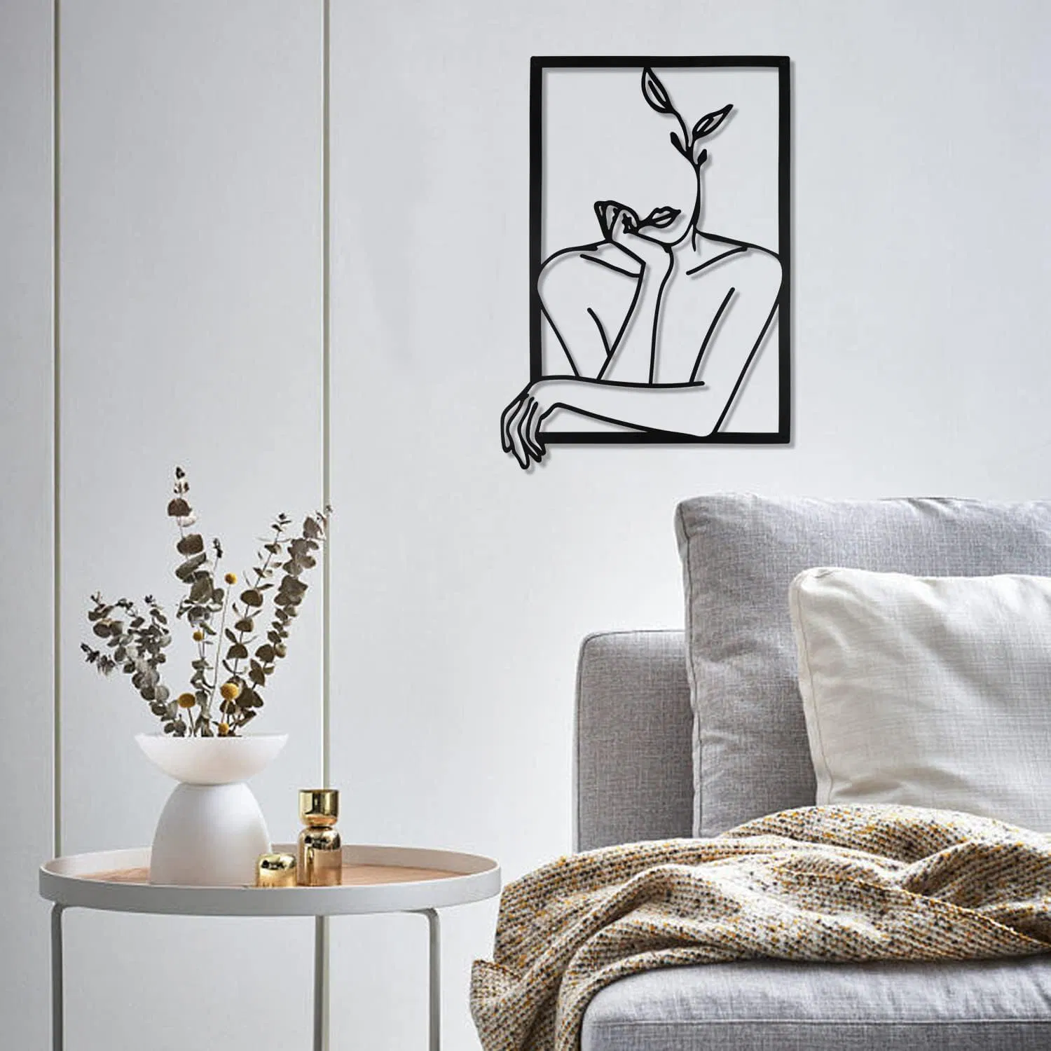 Minimalist Black Metal Wall Hanging Line Female Wall Modern Abstract 3D Art