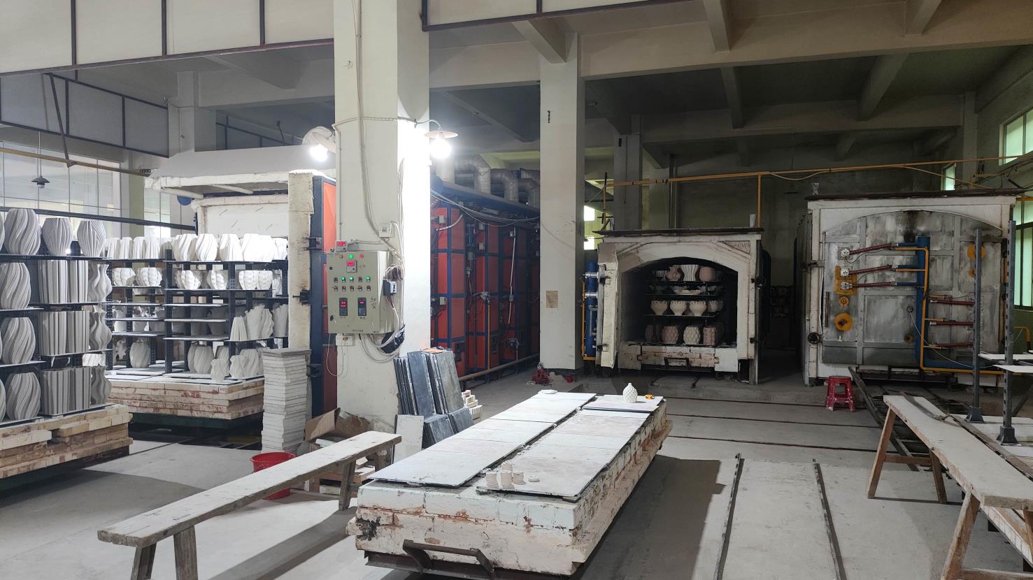Shuttle kiln equipment at Dehua production facility