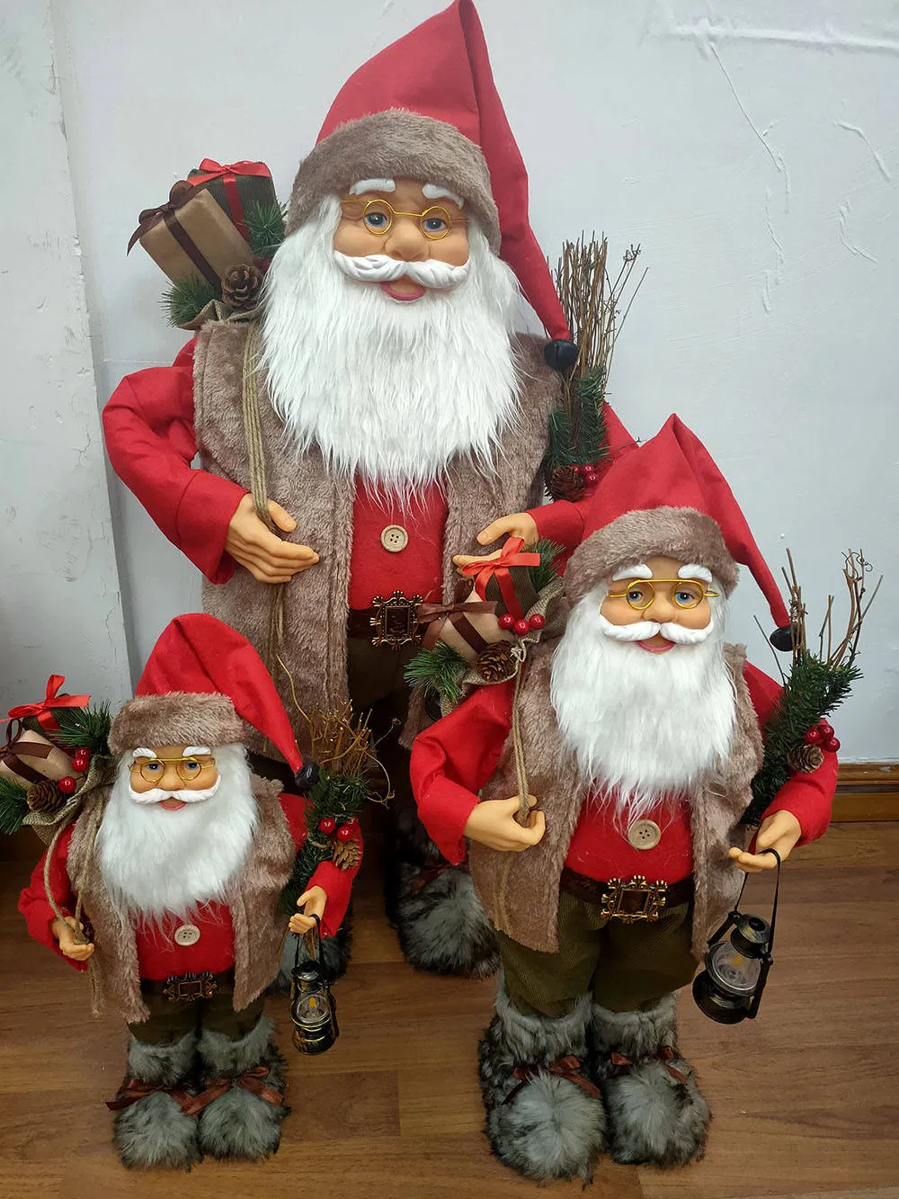 Factory Directly 45cm/30cm High Christmas Santa Home Decoration Xmas Santa Dolls Handicraft Seasonal Santas for Christmas Decoration Santa Claus