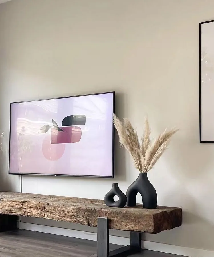 Creative Ceramic Vase Detail 8