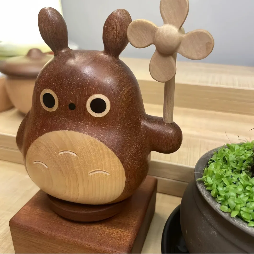 Totoro Figurine Detail 2