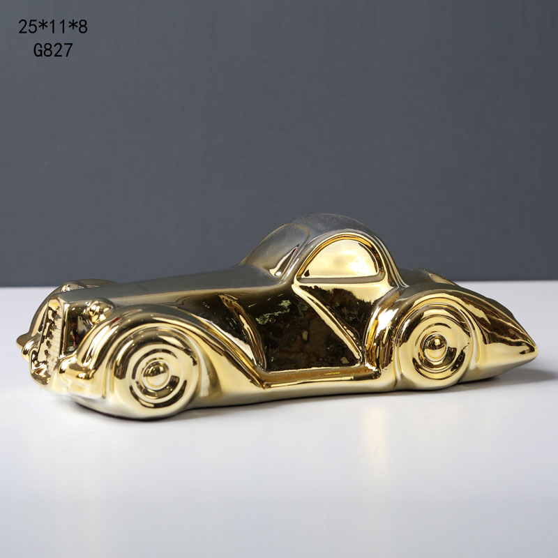 Luxury Golden Vintage Car Model Resin Decorative Craft Office Ornament
