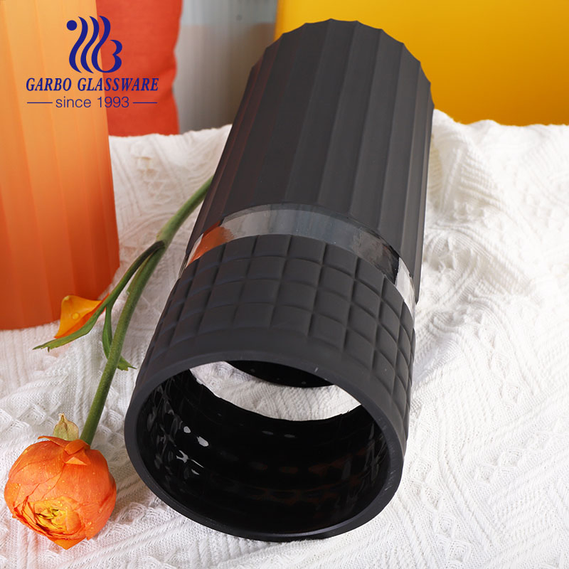 Decorative Cylinder Glass Vase with Custom Color Paintings