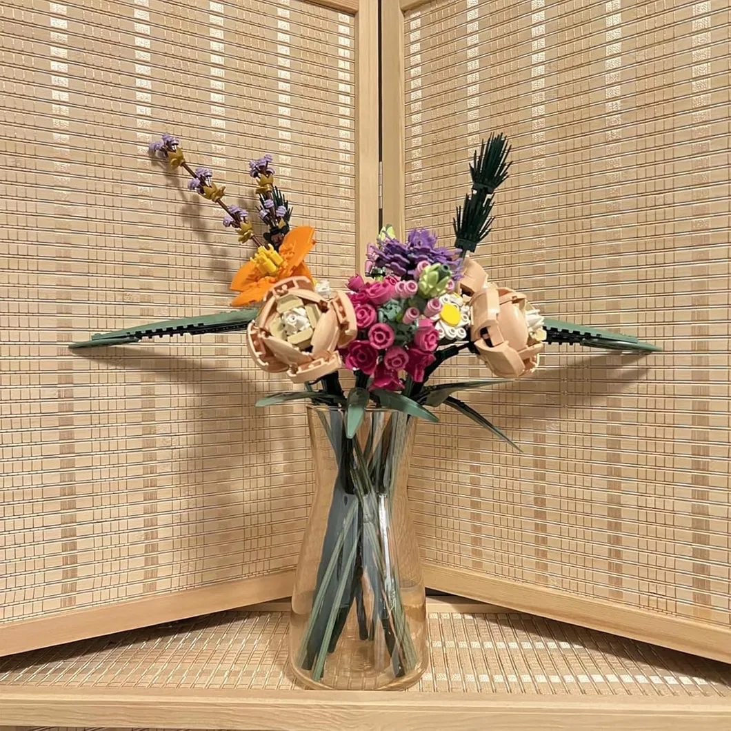 Acrylic Vase Style 4