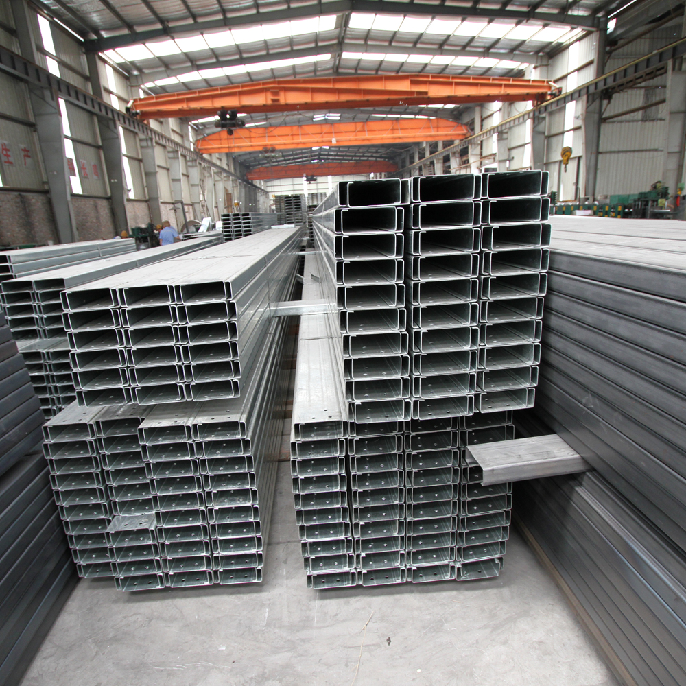 ASTM A36 Galvanized Steel C Channel Roof Truss Square Section ERW Technique API Certified 5.8m 6m 12m EMT Punching