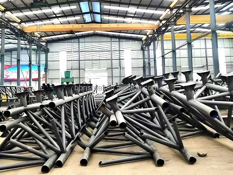 High Quality Prefabricated Steel Structural Pipe Tube Truss Frame Roof Shed