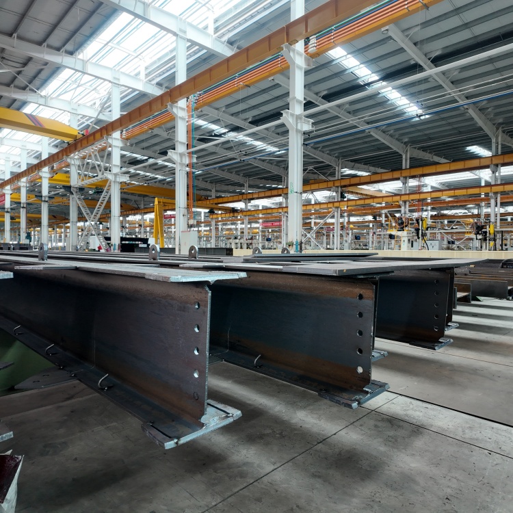 Steel Structure Components for Construction Use H Beam Angle bar and C Purlin with Welding Drilling Service