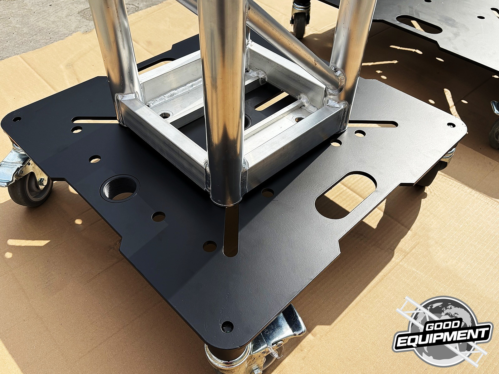BLACK Multi Functional Durable 20"x20" 32"x32" Fabrication Theater Boom Pipe Tube Truss Steel Base