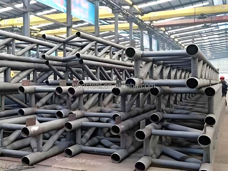 High Quality Prefabricated Steel Structural Pipe Tube Truss Frame Roof Shed