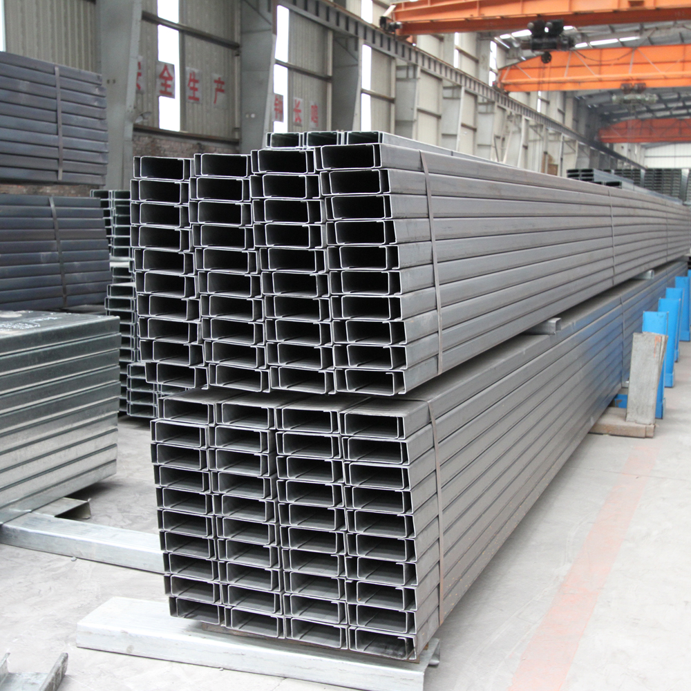 ASTM A36 Galvanized Steel C Channel Roof Truss Square Section ERW Technique API Certified 5.8m 6m 12m EMT Punching