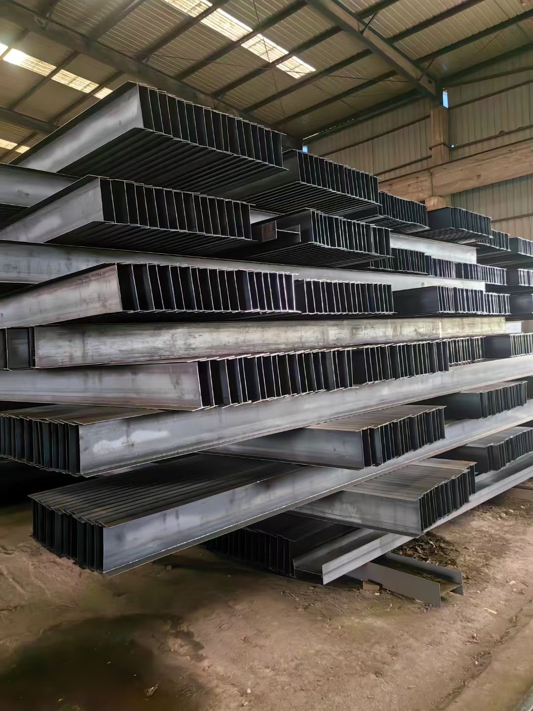 RELIANCE Professional Supply Hot Rolled H-Shape Steel Profile H Beams for Construction School Office Building House Decoration