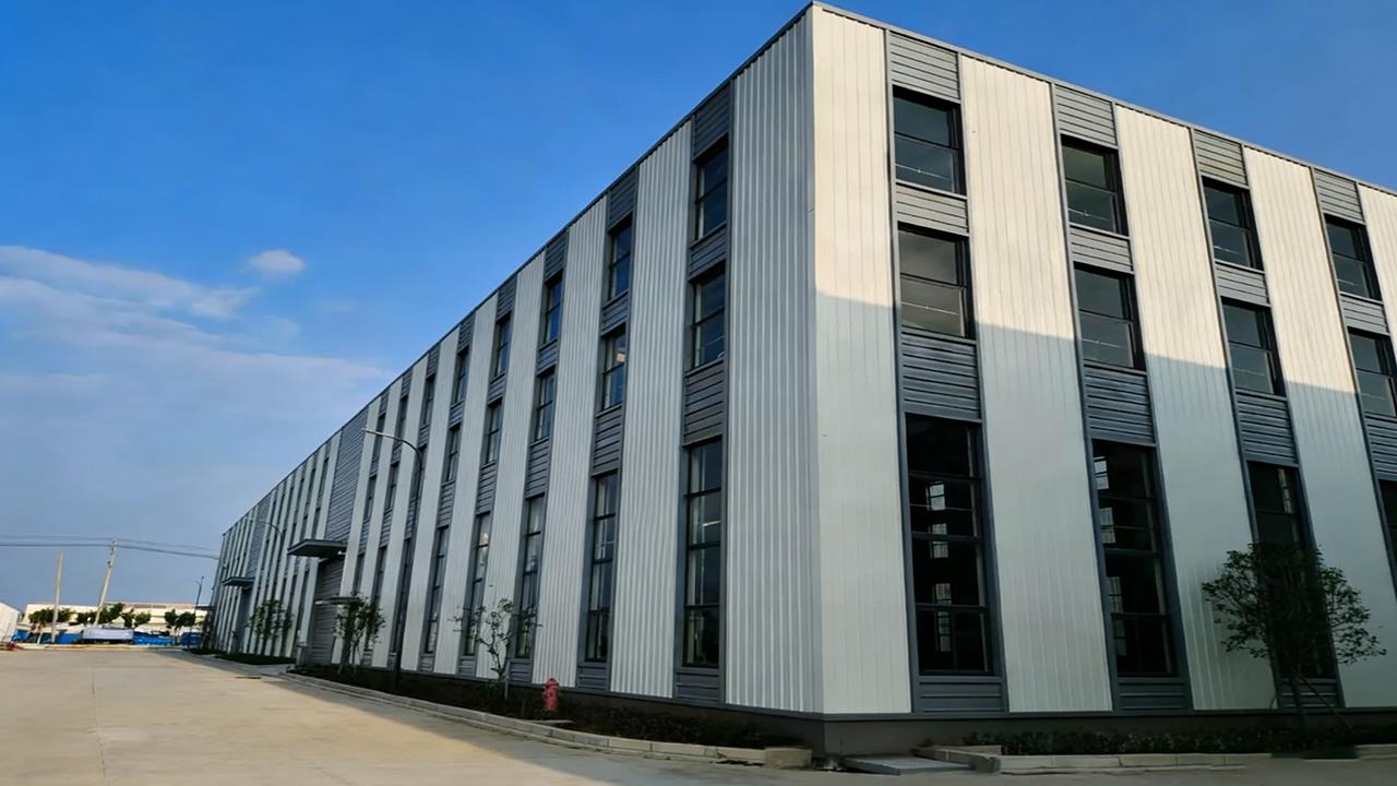 Bildon Steel advanced manufacturing workshop and production environment