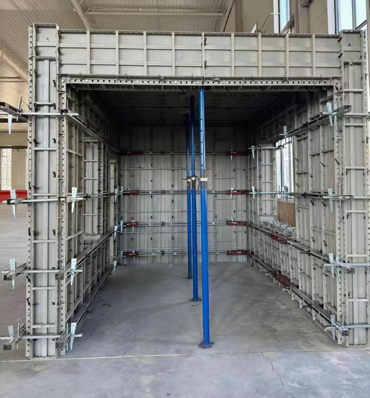 High-Quality Steel Formwork Construction Materials For Columns Walls And Beams