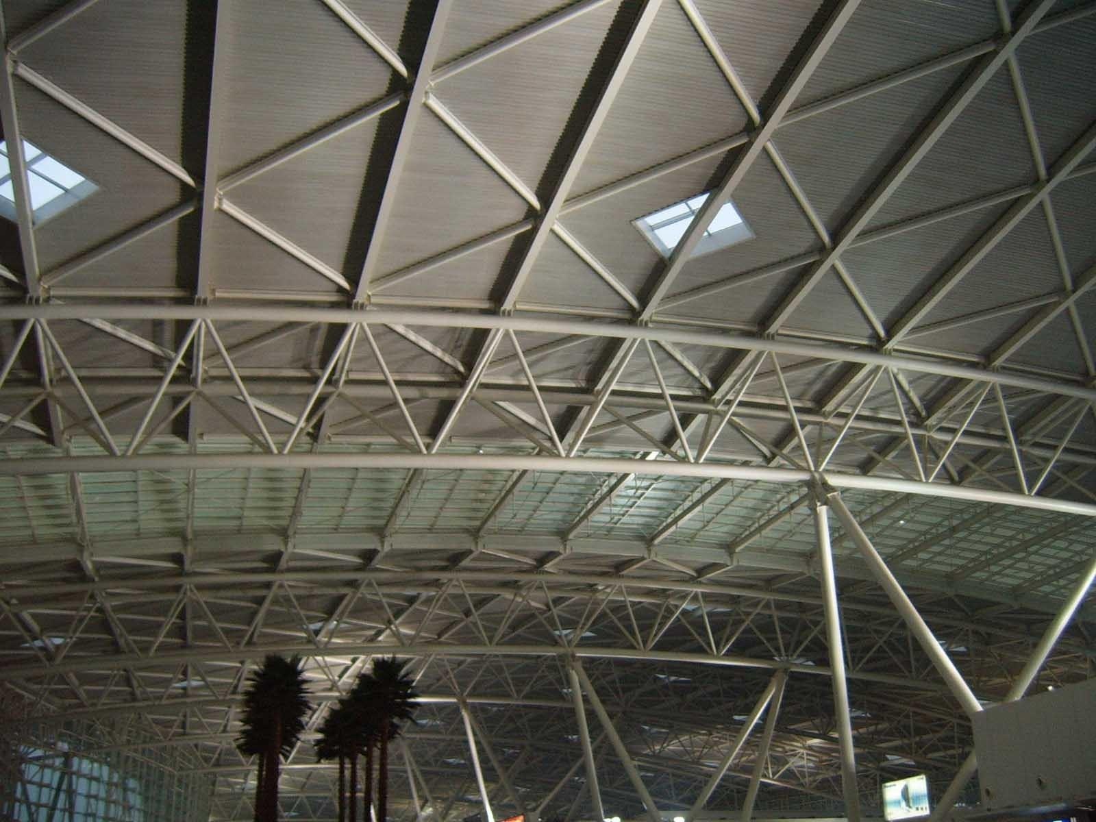 Yunjoin Light Weight Prefabricated Steel Structure Buildings Steel Pipe Truss Structure