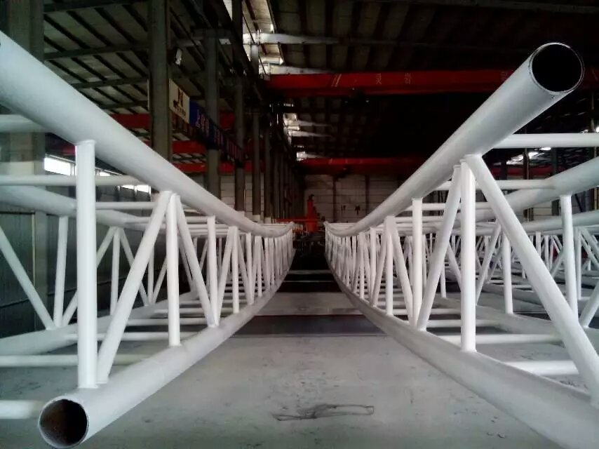 Elegant Steel Pipe Truss for Big-Span Spatial Structure for Venues Gymnasium Stadium Versatile Use Hall Carport Mall Garage Shed