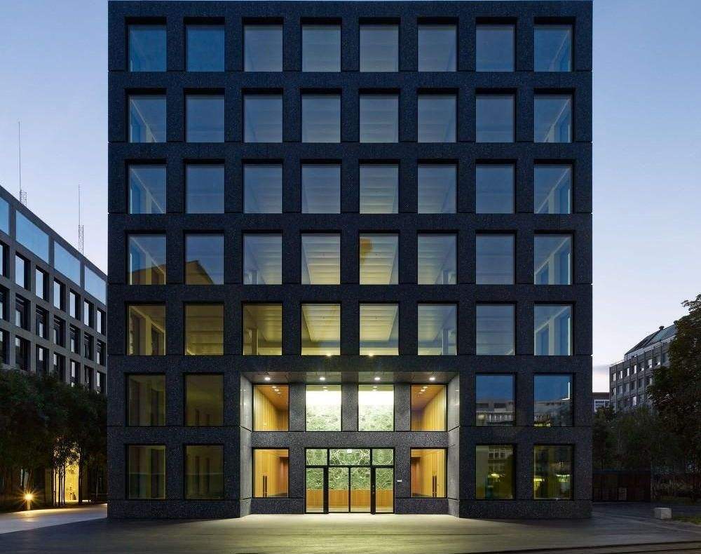 Window wall