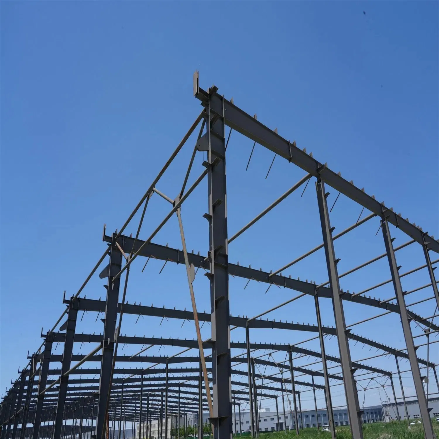 Prefabricated Metal Building Structural Steel Buildings Material Painted or Galvanized
