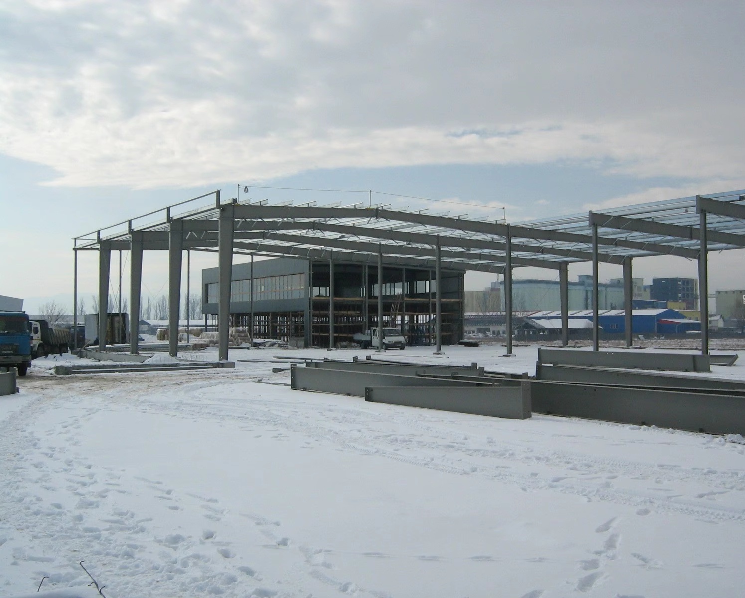 Factory Heavy Duty Commercial Prefabricated Steel Structure Workshop Building Prefabricated Warehouse Welding Metal Frame Steel