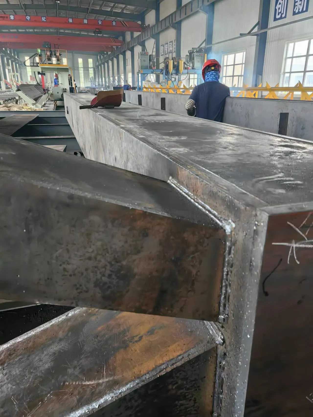 Customized Factory Prefabricated Steel Structure Building Material H Beam