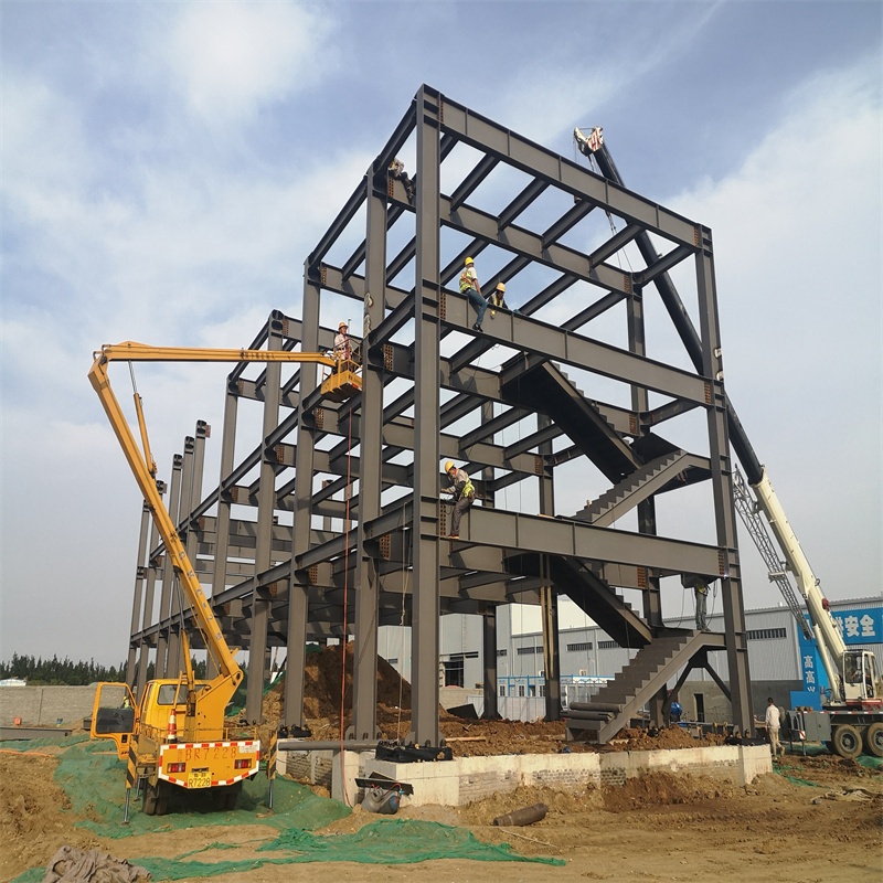 ASTM Standard Steel Tube Truss Tension-BRANE Structure for Sports Stadium Light Welding Custom Cutting for Construction Club