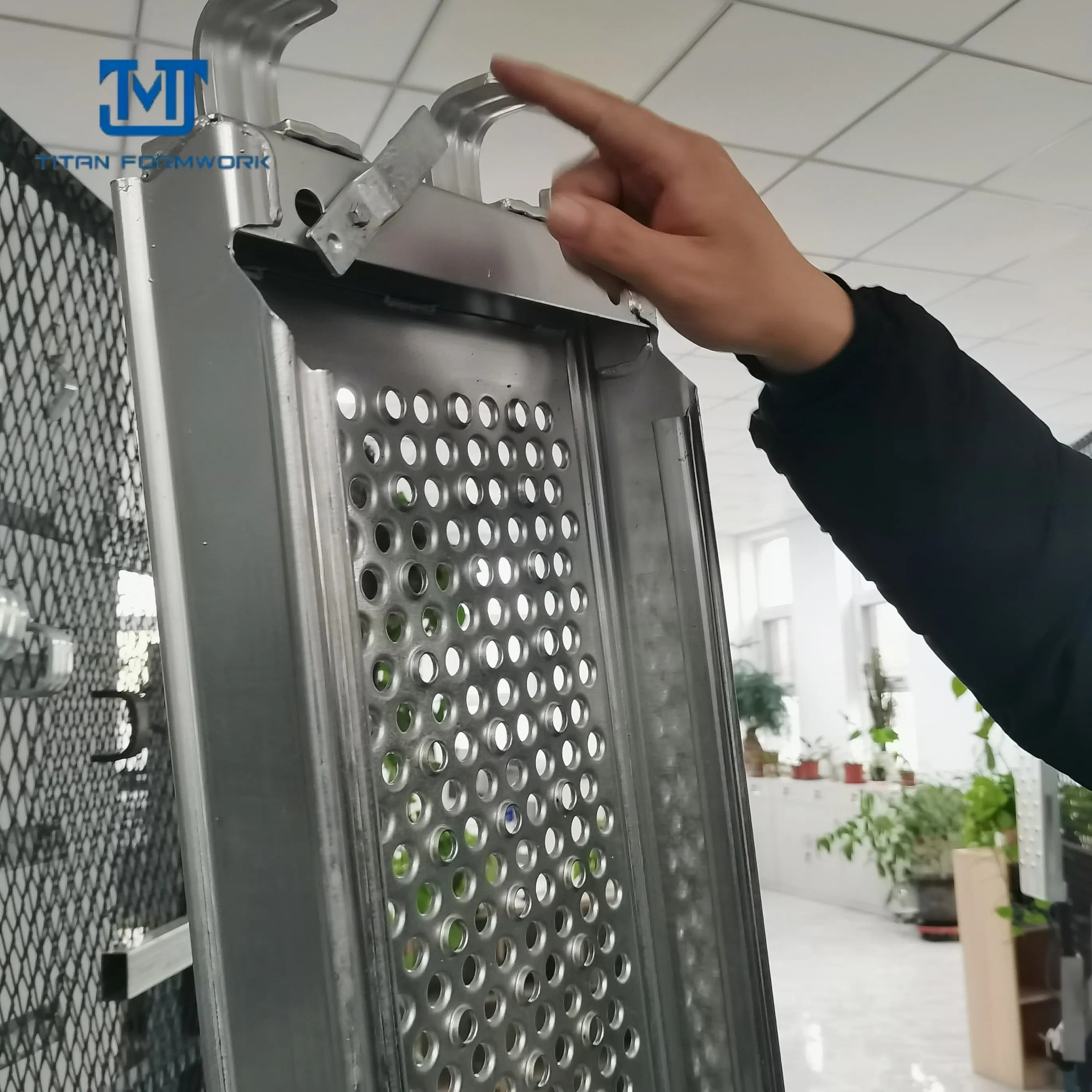 Versatile 3D Flexible Welding Platform for Precision Metalwork