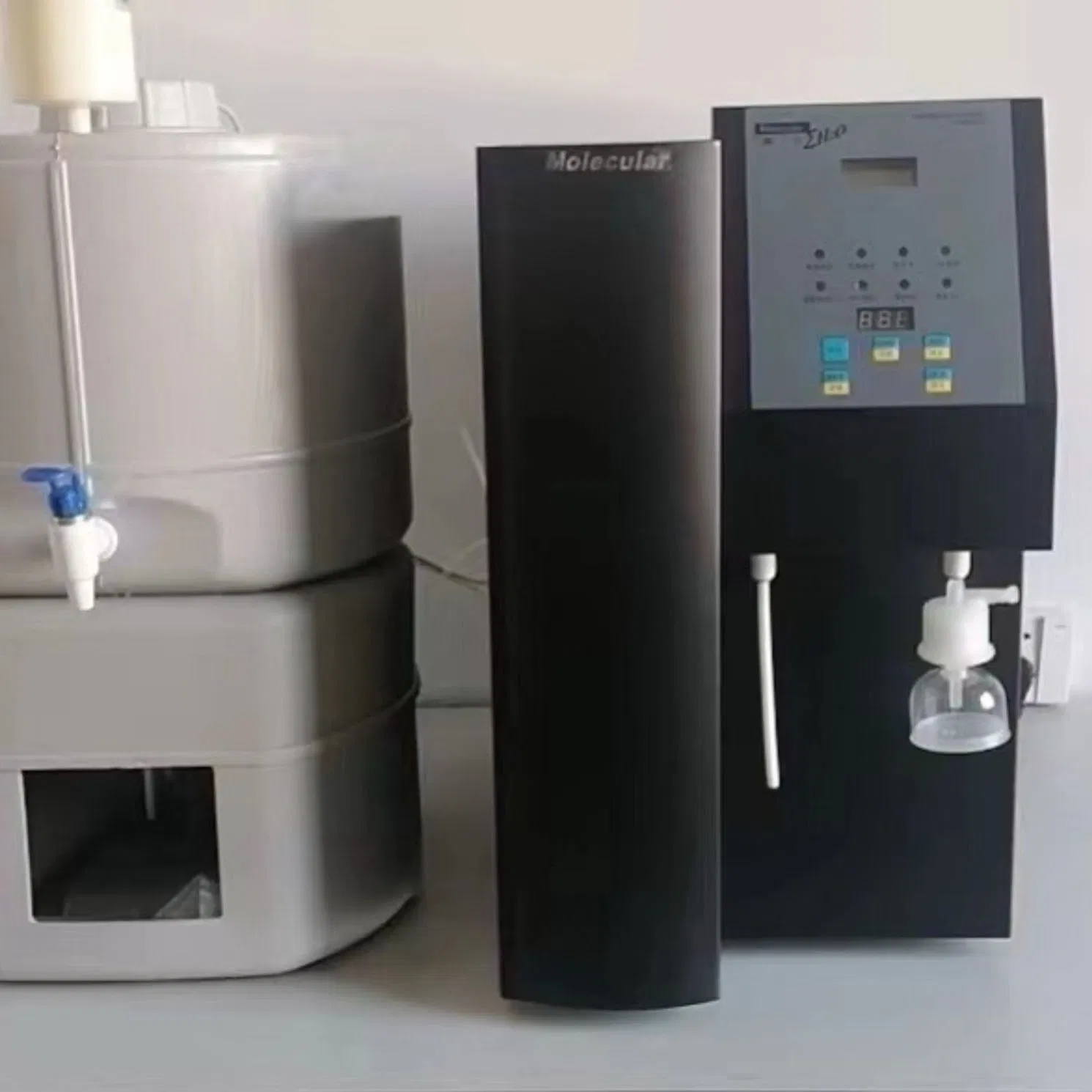 Lab Ultra-Pure Water Purification System RO+Di Technology for Chemical Analysis CE Certified