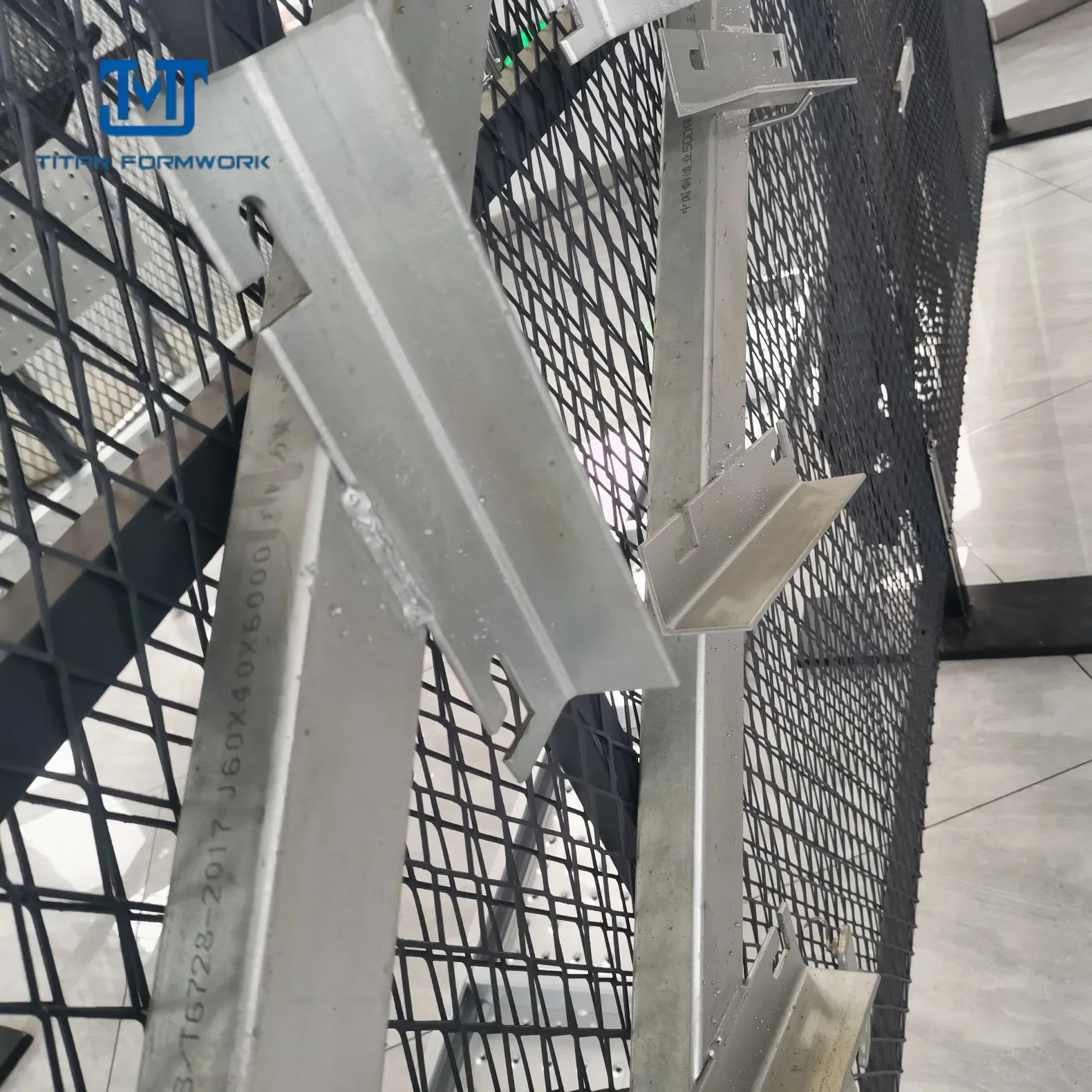 Versatile 3D Flexible Welding Platform for Precision Metalwork