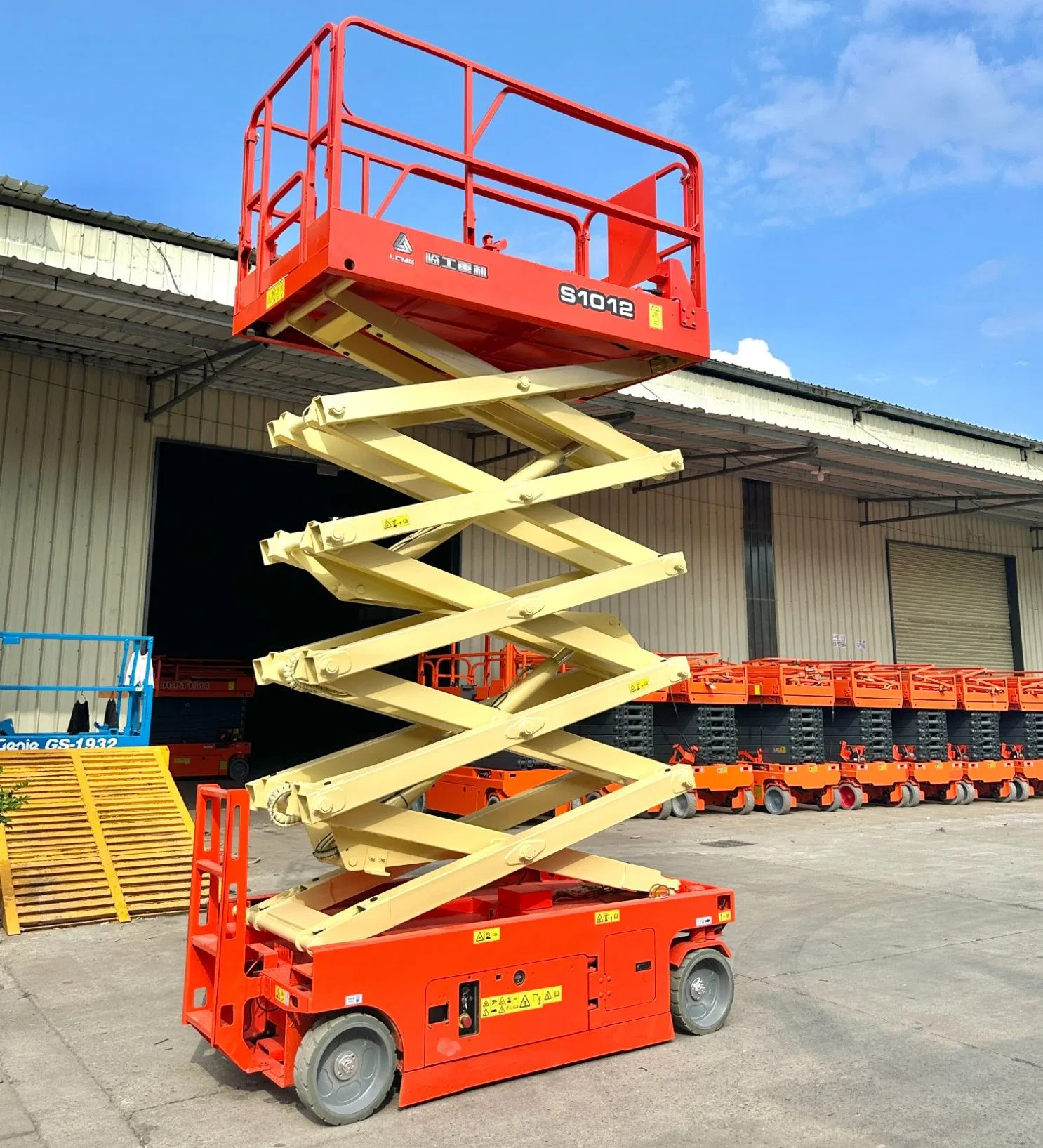 Precision Hydraulic-Driven Refurbished Scissor Aerial Work Platform