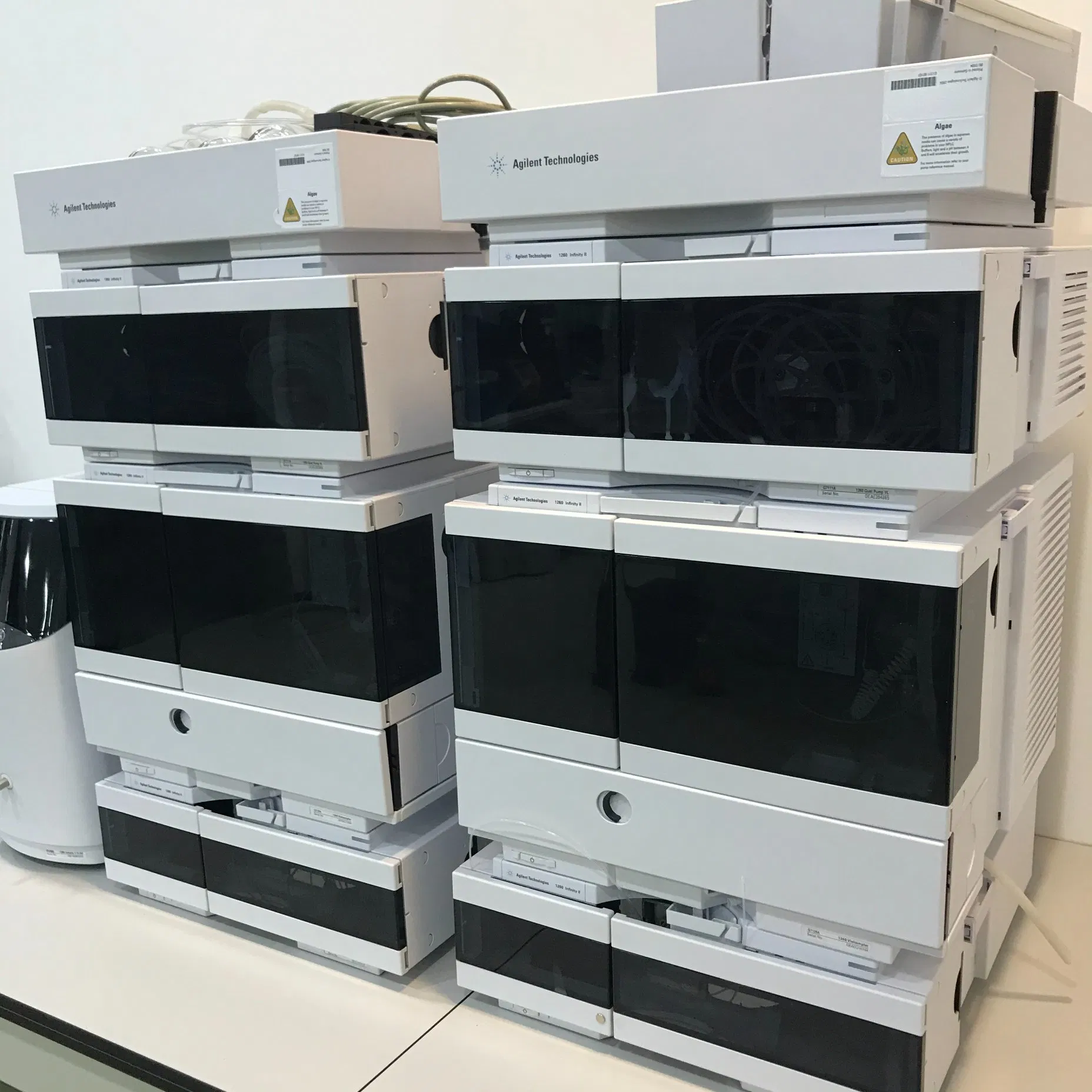 Advanced Agilent 1260 Infinity II Liquid Chromatography System for Precision Analysis