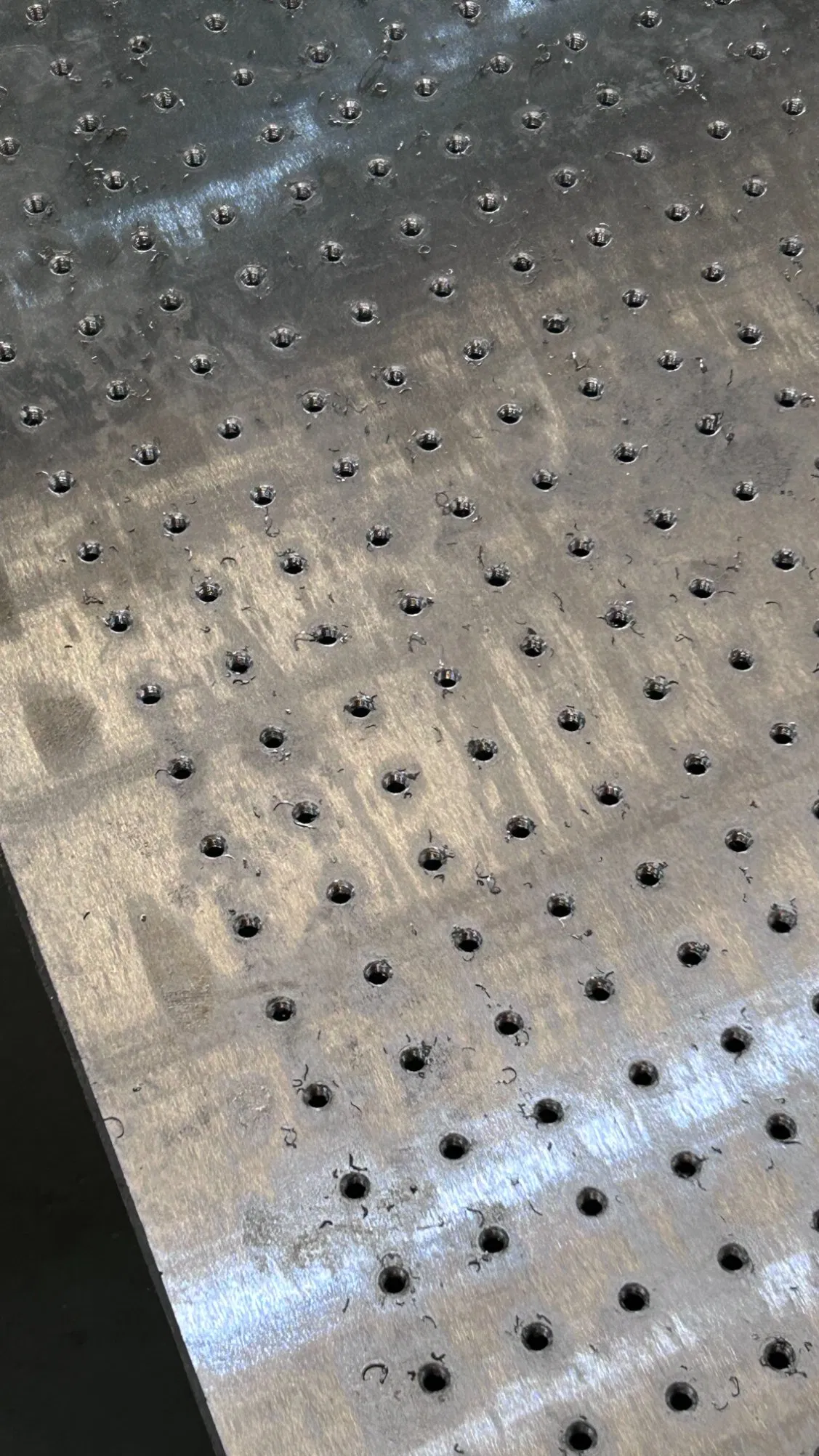 Custom-Hole Damped Optical Breadboard High-Stiffness Vibration-Isolation Platform for Precision Lab Systems