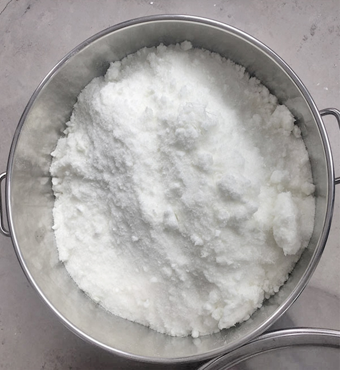 112-84-5 Supply Erucamide / 13-Docosenamide CAS 112-84-5 Organic Intermediate