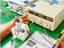 جهاز مراقبة ضغط الدم الذكي مع تتبع معدل ضربات القلب