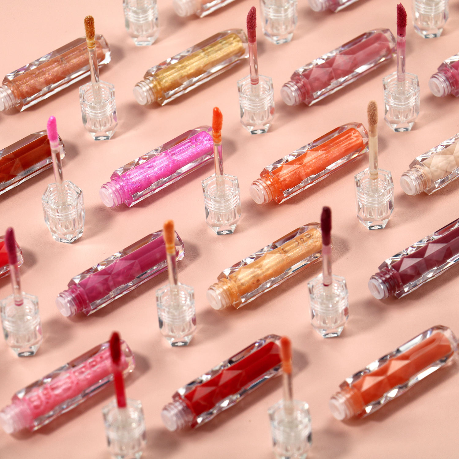 Private Label Shiny Plumping Lip Gloss Moisturizing Lip Glaze Custom Logo