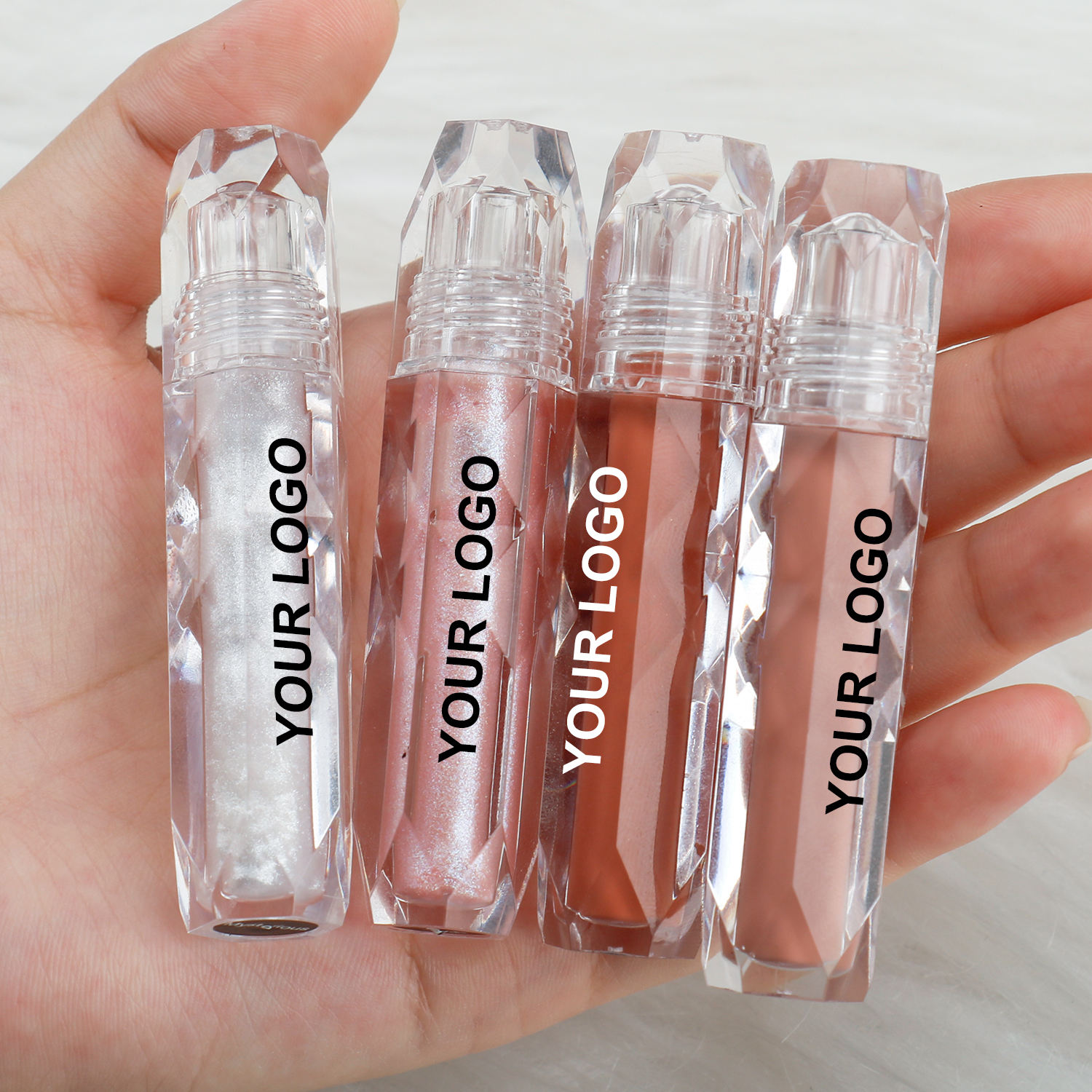 Private Label Shiny Plumping Lip Gloss Moisturizing Lip Glaze Custom Logo