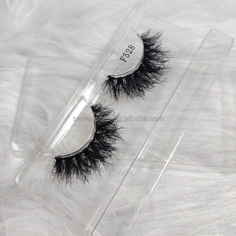 100% Real Mink Lashes 3D Luxurious False Eyelashes Hand-made Natural Long Cross Messy Lightweight False Lashes Wispy for Makeup
